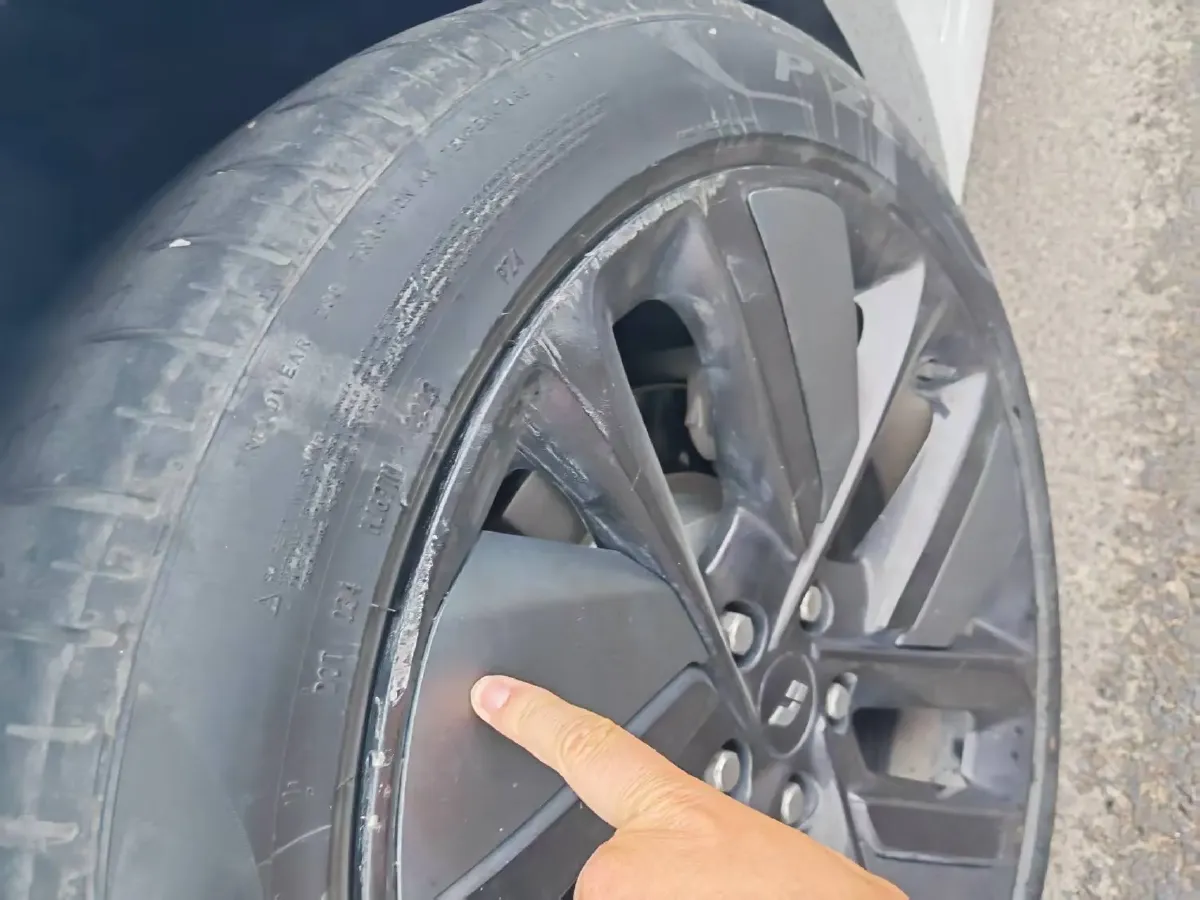 2023 Li L7 Range Extended 154HP REEV 40.9KWH,autocango,china used car exporter,china ev exporter,chinese used car exporter,chinese used ev exporter