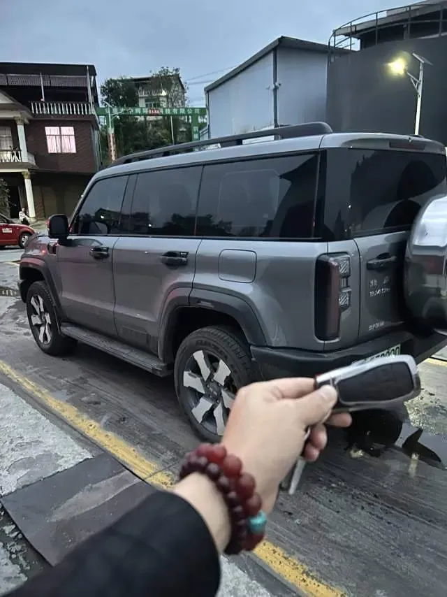 2025 Beijing BJ40 REEV REEV 188HP REEV 40.3KWH,autocango,china used car exporter,china ev exporter,chinese used car exporter,chinese used ev exporter