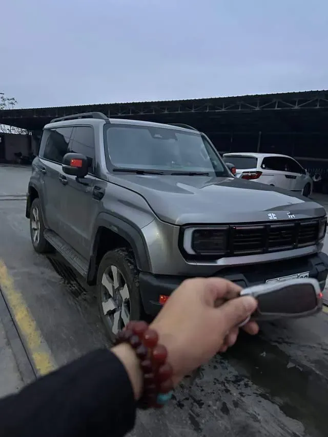 2025 Beijing BJ40 REEV REEV 188HP REEV 40.3KWH,autocango,china used car exporter,china ev exporter,chinese used car exporter,chinese used ev exporter