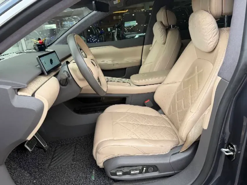 2021 Volkswagen ID.6 Crozz BEV 84.8KWH,autocango,china used car exporter,china ev exporter,chinese used car exporter,chinese used ev exporter