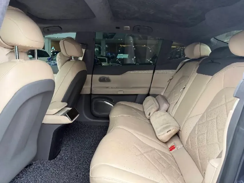 2021 Volkswagen ID.6 Crozz BEV 84.8KWH,autocango,china used car exporter,china ev exporter,chinese used car exporter,chinese used ev exporter