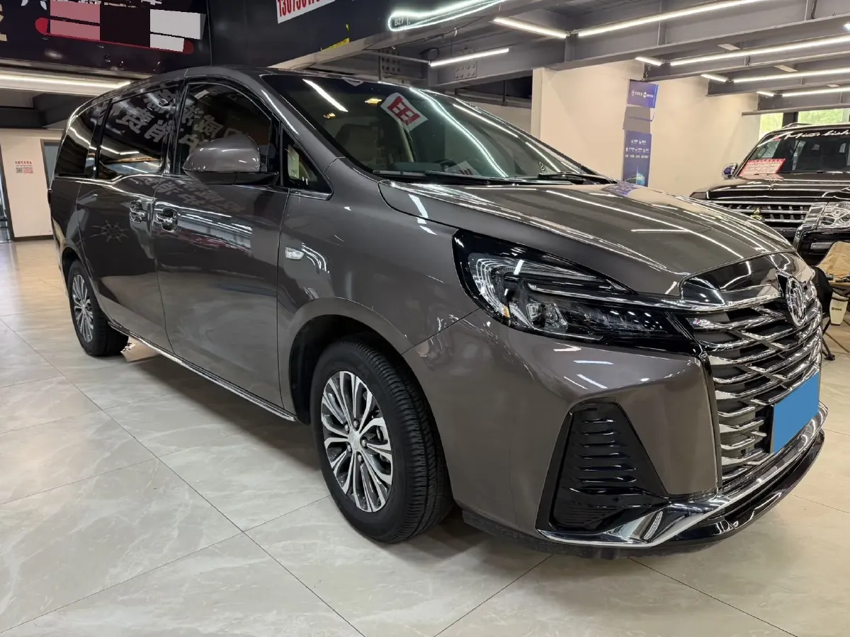 2023 Buick GL8 2.0T 237HP L4 9AT,autocango,china used car exporter,china ev exporter,chinese used car exporter,chinese used ev exporter