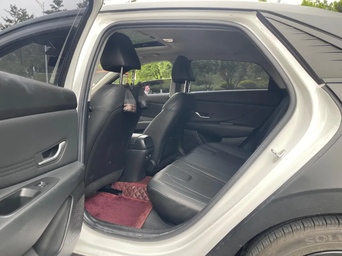 2021 Hyundai Elantra 1.5L 115HP L4 CVT,autocango,china used car exporter,china ev exporter,chinese used car exporter,chinese used ev exporter