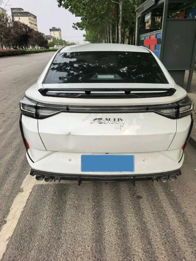 2023 DongFeng Aeolus YiXuan 1.5L 125HP L4 6DCT,autocango,china used car exporter,china ev exporter,chinese used car exporter,chinese used ev exporter