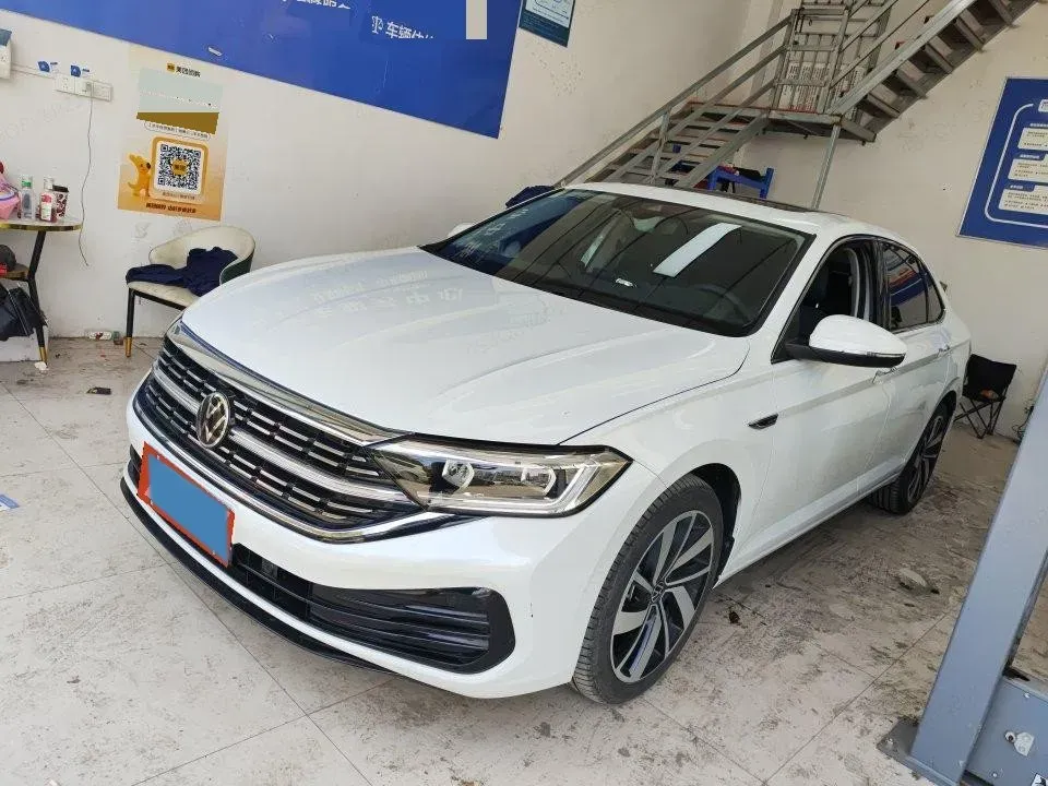 2025 Volkswagen Sagitar 1.5T 160HP L4 7DCT,autocango,china used car exporter,china ev exporter,chinese used car exporter,chinese used ev exporter