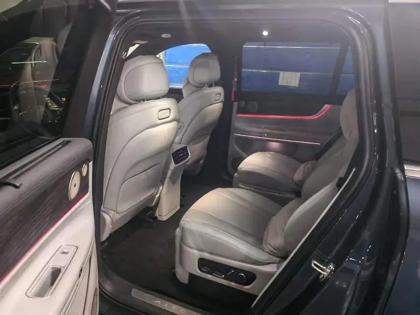 2024 AITO AITO M9 1.5T 152HP L4 REEV 42KWH,autocango,china used car exporter,china ev exporter,chinese used car exporter,chinese used ev exporter