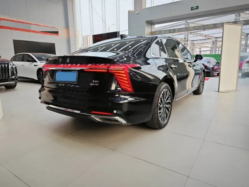 2025 HongQi H5 1.5T 169HP L4 1DHT Hybrid,autocango,china used car exporter,china ev exporter,chinese used car exporter,chinese used ev exporter