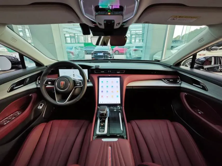 2025 HongQi H5 1.5T 169HP L4 1DHT Hybrid,autocango,china used car exporter,china ev exporter,chinese used car exporter,chinese used ev exporter