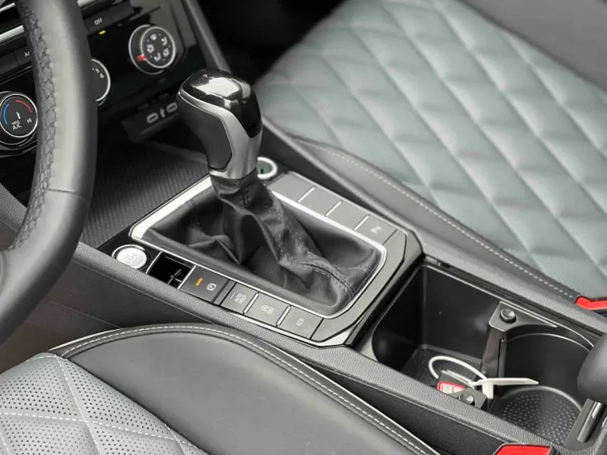 2023 Volkswagen Sagitar 1.5T 160HP L4 7DCT,autocango,china used car exporter,china ev exporter,chinese used car exporter,chinese used ev exporter