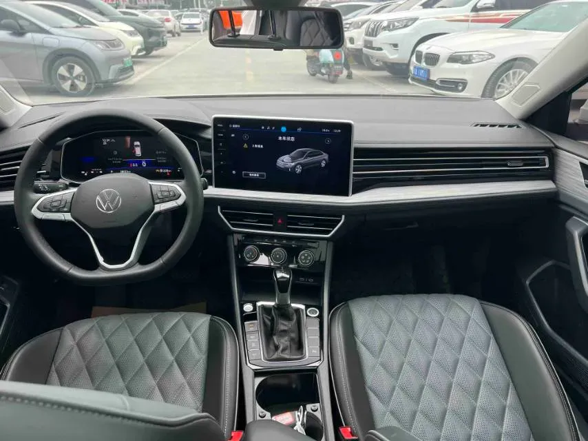 2023 Volkswagen Sagitar 1.5T 160HP L4 7DCT,autocango,china used car exporter,china ev exporter,chinese used car exporter,chinese used ev exporter