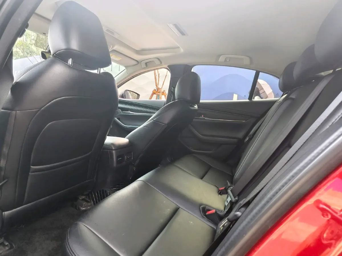 2020 Mazda 3 Axela 2.0L 158HP L4 6AT,autocango,china used car exporter,china ev exporter,chinese used car exporter,chinese used ev exporter