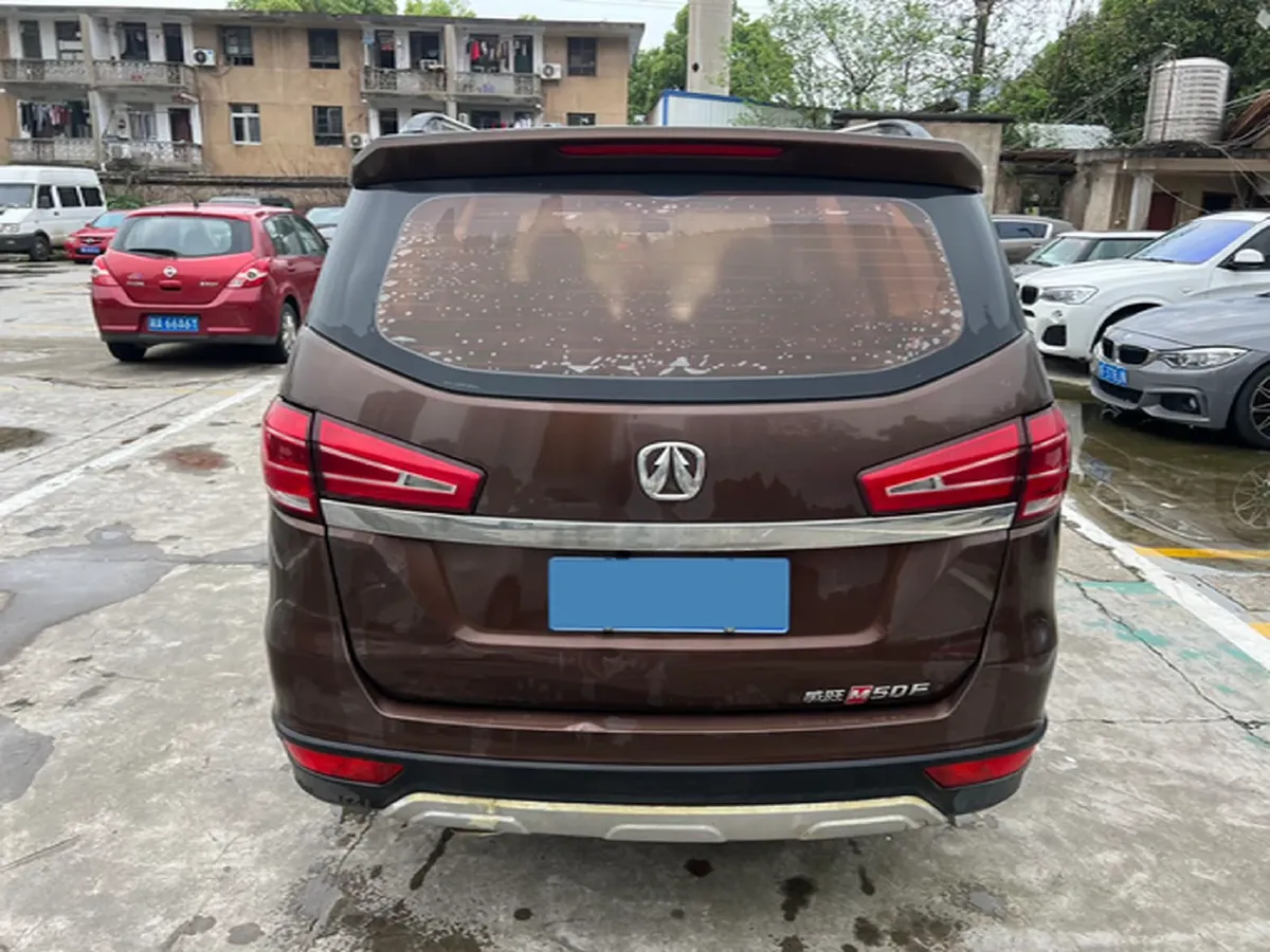 2017 BAIC WeiWang M50F 1.5L 116HP L4 5MT,autocango,china used car exporter,china ev exporter,chinese used car exporter,chinese used ev exporter