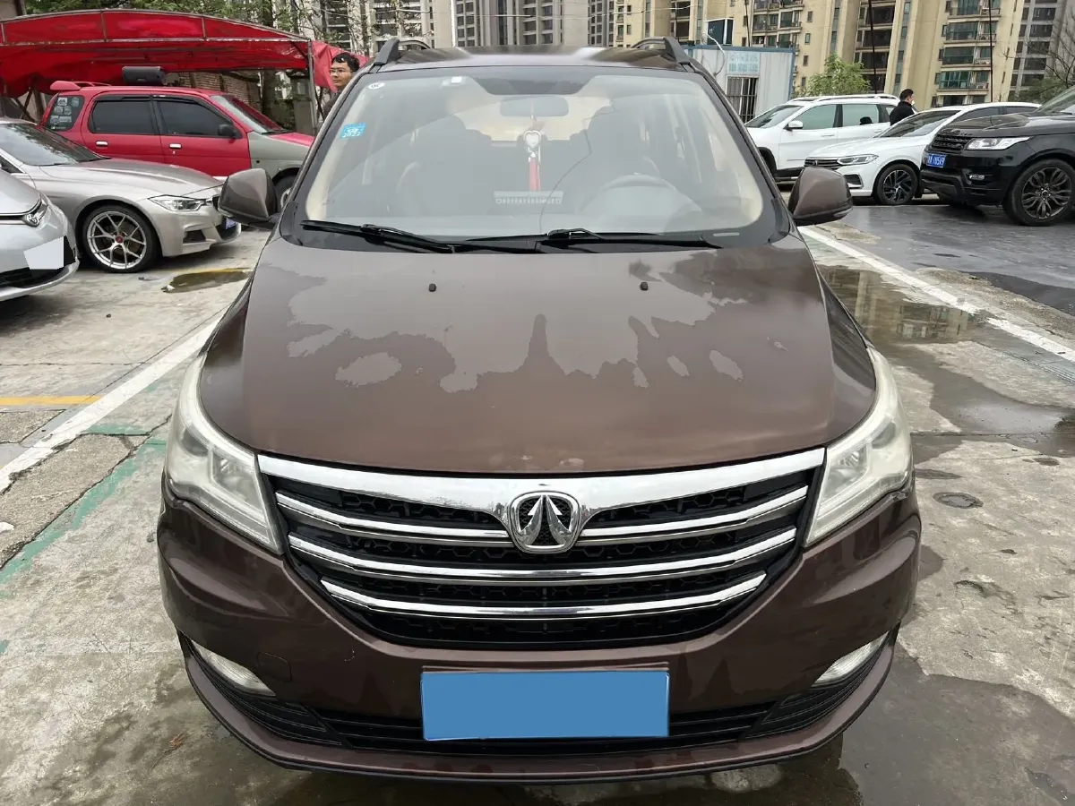 2017 BAIC WeiWang M50F 1.5L 116HP L4 5MT,autocango,china used car exporter,china ev exporter,chinese used car exporter,chinese used ev exporter