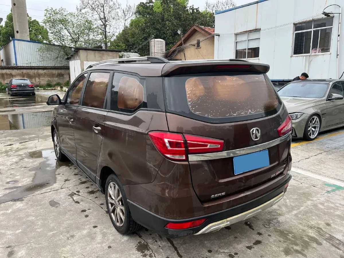 2017 BAIC WeiWang M50F 1.5L 116HP L4 5MT,autocango,china used car exporter,china ev exporter,chinese used car exporter,chinese used ev exporter
