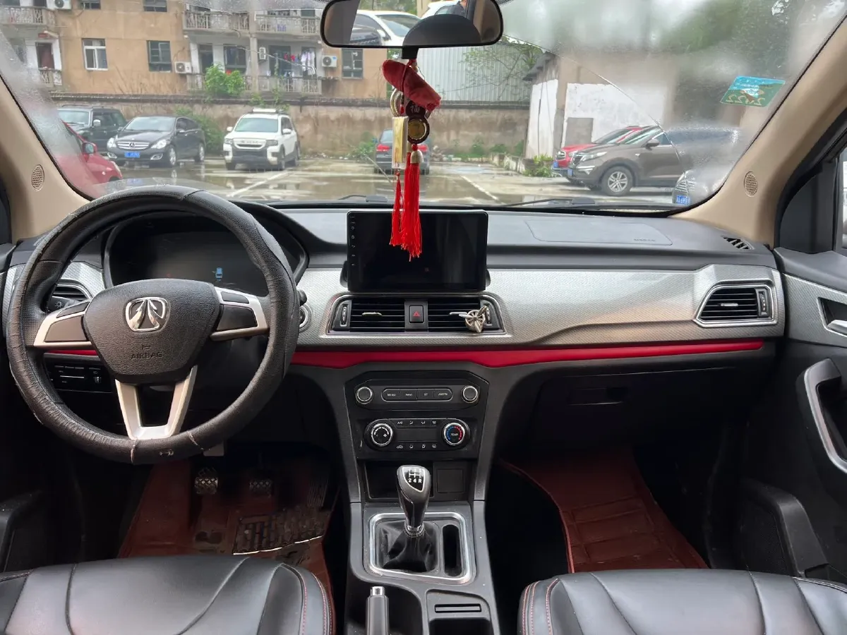 2017 BAIC WeiWang M50F 1.5L 116HP L4 5MT,autocango,china used car exporter,china ev exporter,chinese used car exporter,chinese used ev exporter