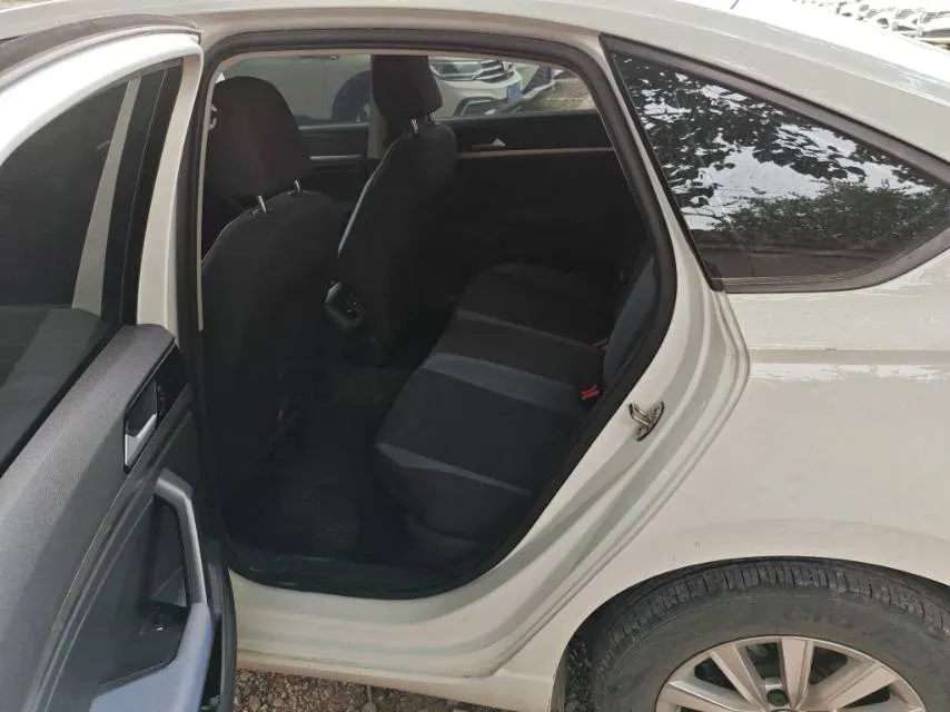 2023 Volkswagen Bora 1.2T 116HP L4 7DCT,autocango,china used car exporter,china ev exporter,chinese used car exporter,chinese used ev exporter