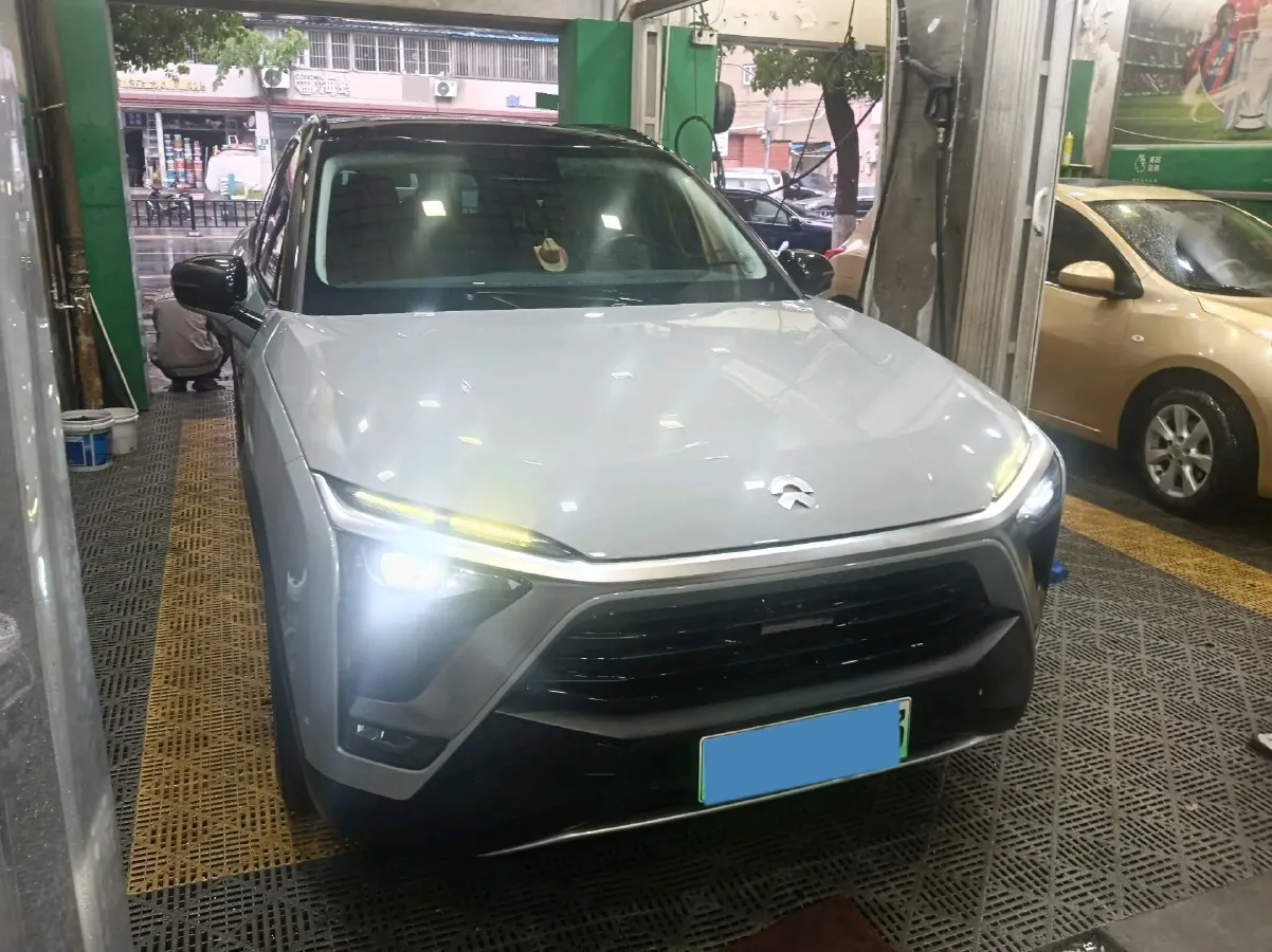 2018 NIO ES8 BEV 70KWH,autocango,china used car exporter,china ev exporter,chinese used car exporter,chinese used ev exporter