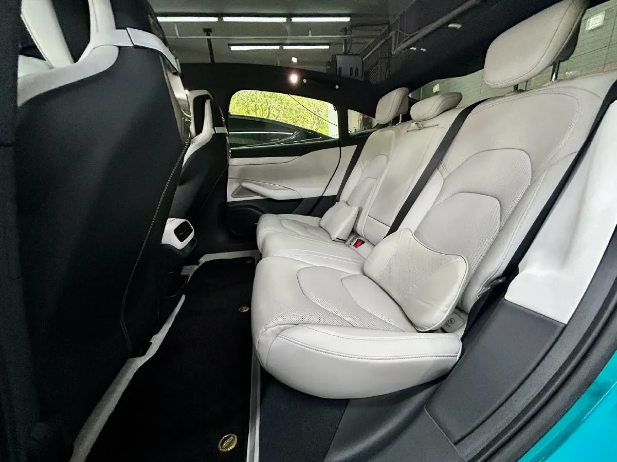 2024 MI SU7 BEV 73.6KWH,autocango,china used car exporter,china ev exporter,chinese used car exporter,chinese used ev exporter