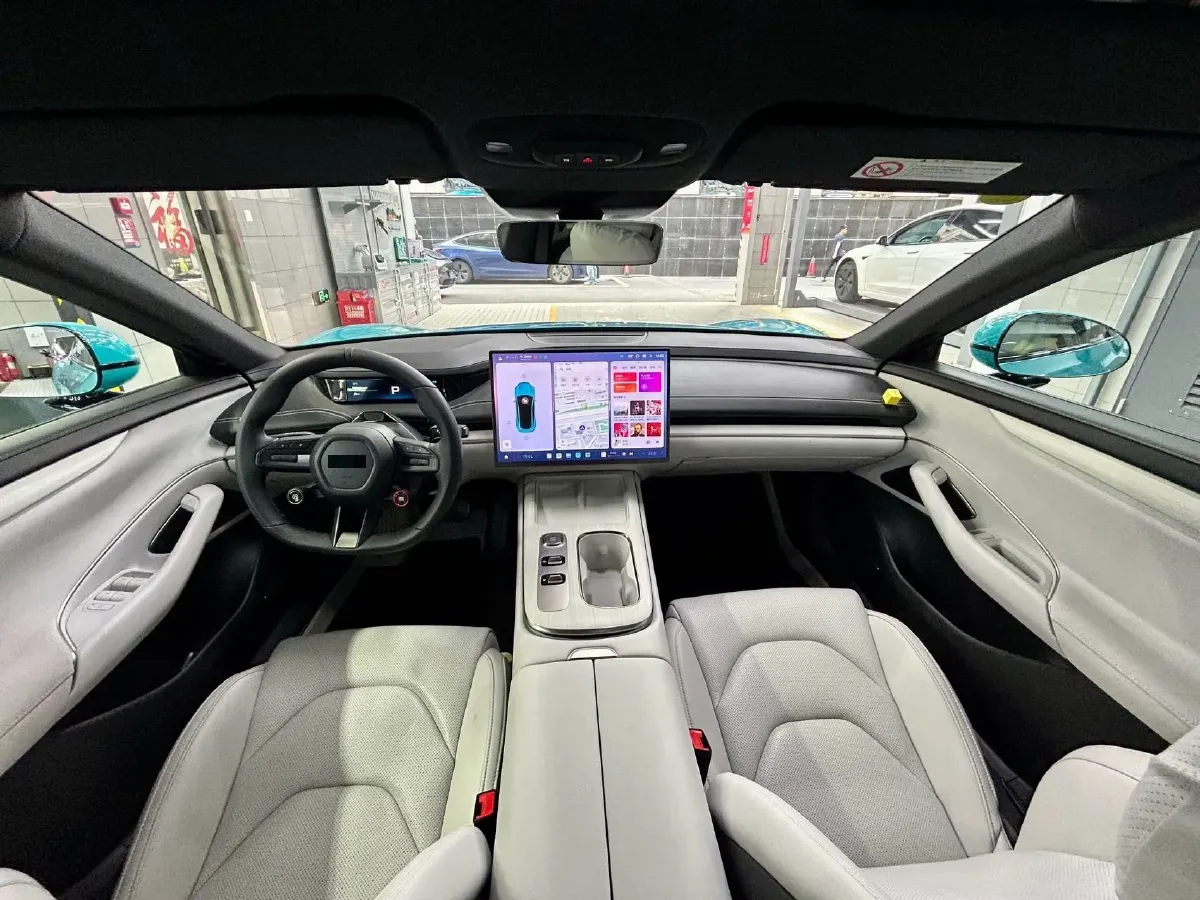 2024 MI SU7 BEV 73.6KWH,autocango,china used car exporter,china ev exporter,chinese used car exporter,chinese used ev exporter