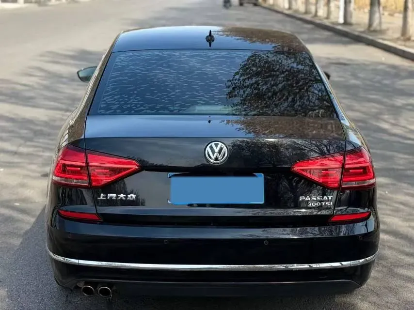 2015 Volkswagen Passat 1.8T 160HP L4 6AT,autocango,china used car exporter,china ev exporter,chinese used car exporter,chinese used ev exporter