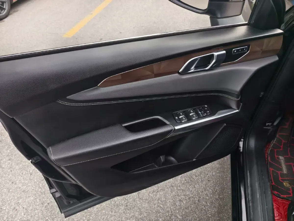 2019 Renault Kadjar 2.0L 154HP L4 CVT,autocango,china used car exporter,china ev exporter,chinese used car exporter,chinese used ev exporter