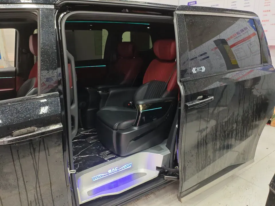 2023 GAC Trumpchi M8 2.0T 190HP L4 E-CVT Hybrid,autocango,china used car exporter,china ev exporter,chinese used car exporter,chinese used ev exporter