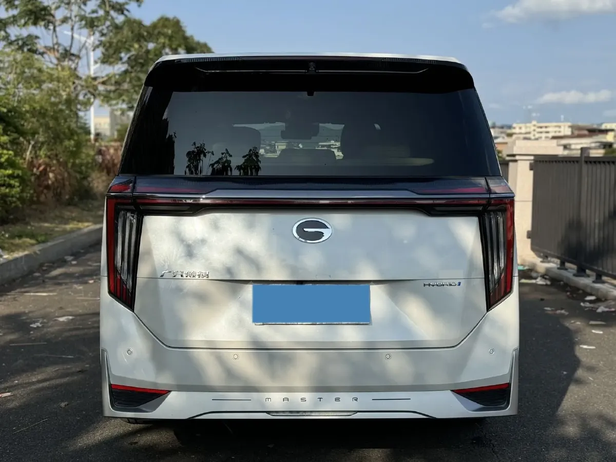 2023 GAC Trumpchi M8 2.0T 190HP L4 E-CVT Hybrid,autocango,china used car exporter,china ev exporter,chinese used car exporter,chinese used ev exporter