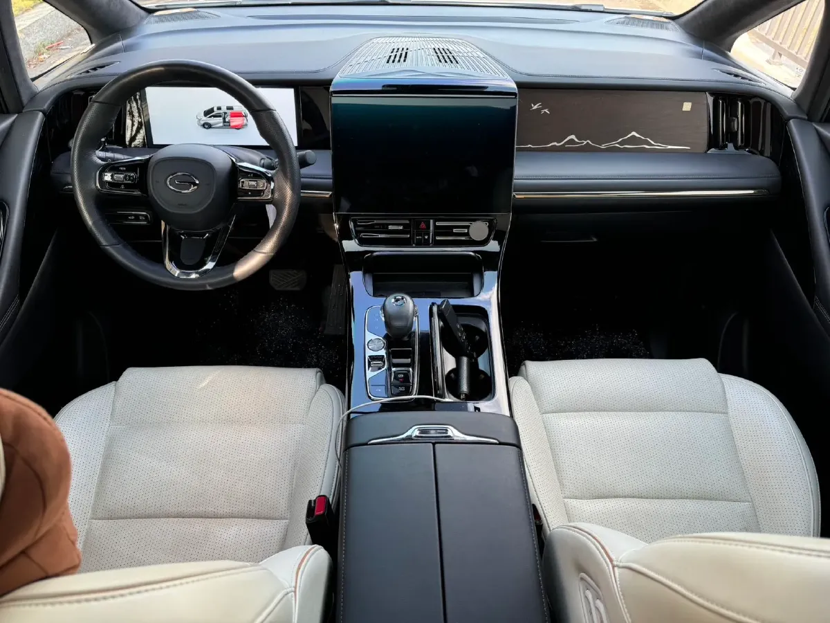 2023 GAC Trumpchi M8 2.0T 190HP L4 E-CVT Hybrid,autocango,china used car exporter,china ev exporter,chinese used car exporter,chinese used ev exporter