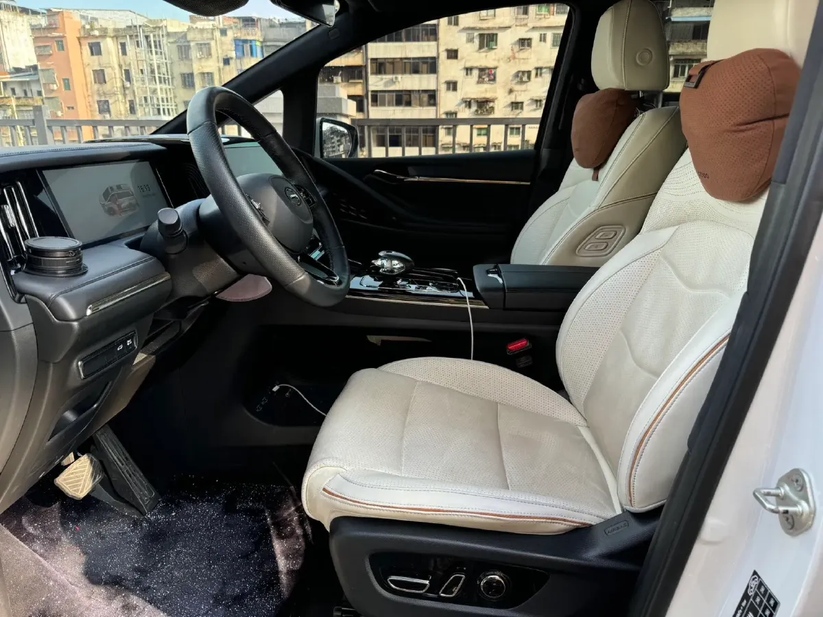 2023 GAC Trumpchi M8 2.0T 190HP L4 E-CVT Hybrid,autocango,china used car exporter,china ev exporter,chinese used car exporter,chinese used ev exporter