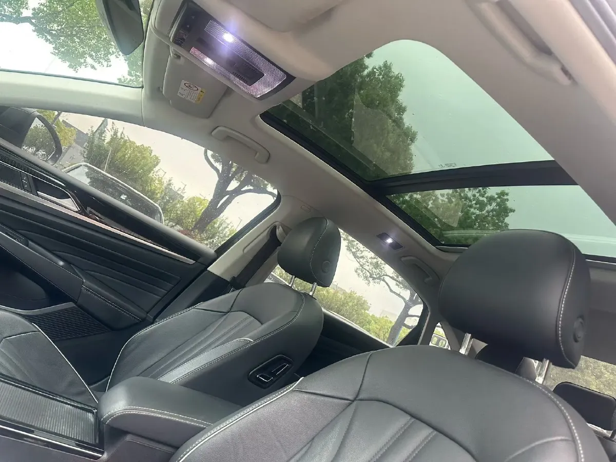 2022 Skoda Kodiak GT 2.0T 186HP L4 7DCT,autocango,china used car exporter,china ev exporter,chinese used car exporter,chinese used ev exporter