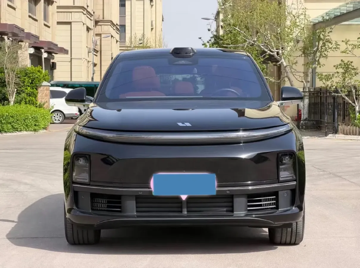 2023 Li L7 Range Extended 154HP REEV 40.9KWH,autocango,china used car exporter,china ev exporter,chinese used car exporter,chinese used ev exporter