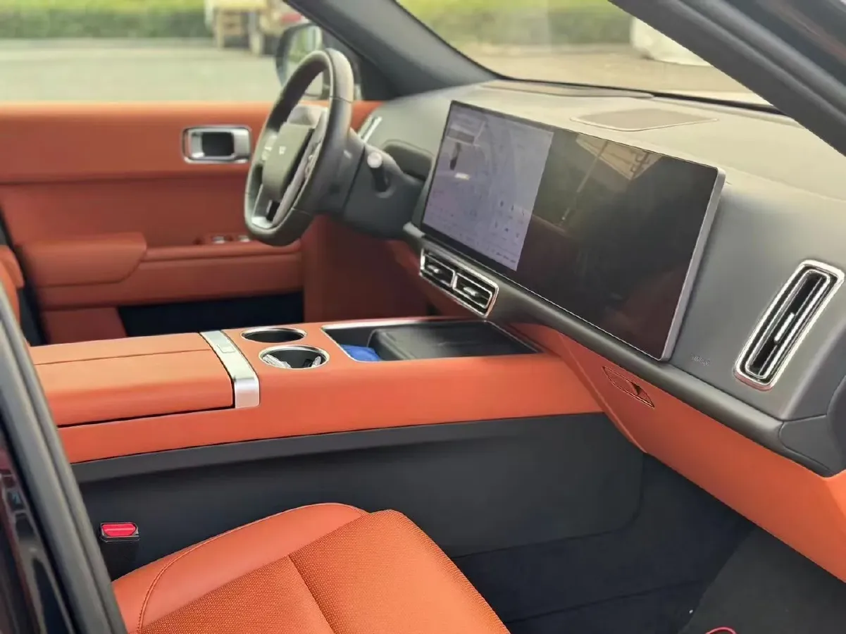 2023 Li L7 Range Extended 154HP REEV 40.9KWH,autocango,china used car exporter,china ev exporter,chinese used car exporter,chinese used ev exporter