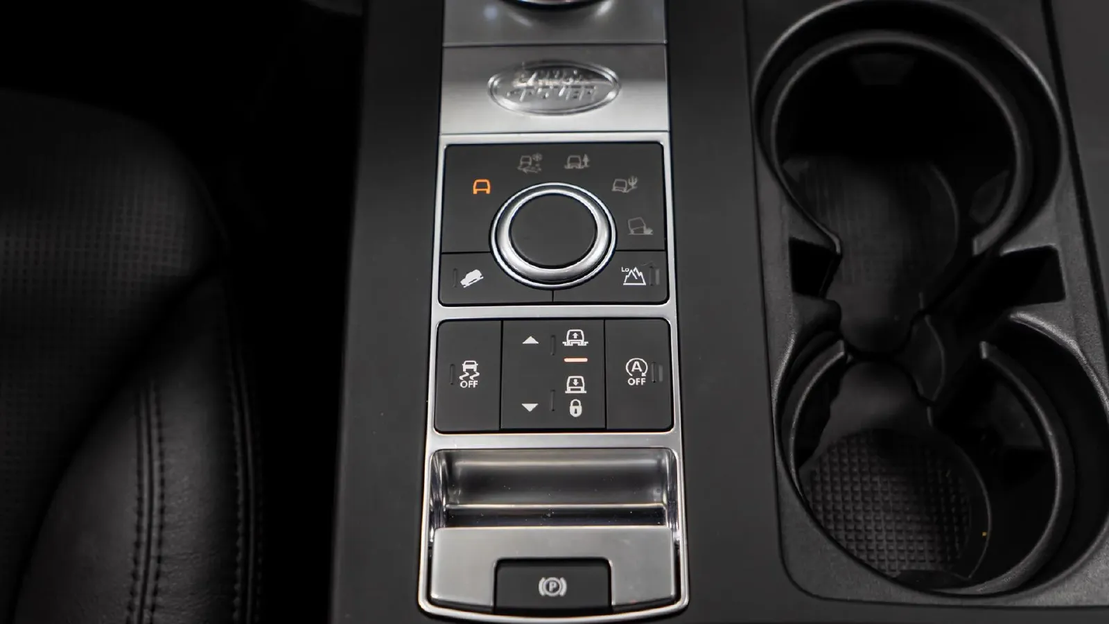 2020 Land Rover Discovery 3.0T 340HP V6 8AT,autocango,china used car exporter,china ev exporter,chinese used car exporter,chinese used ev exporter