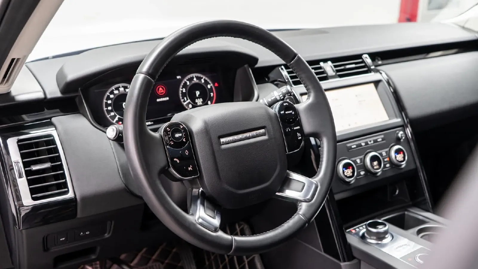 2020 Land Rover Discovery 3.0T 340HP V6 8AT,autocango,china used car exporter,china ev exporter,chinese used car exporter,chinese used ev exporter