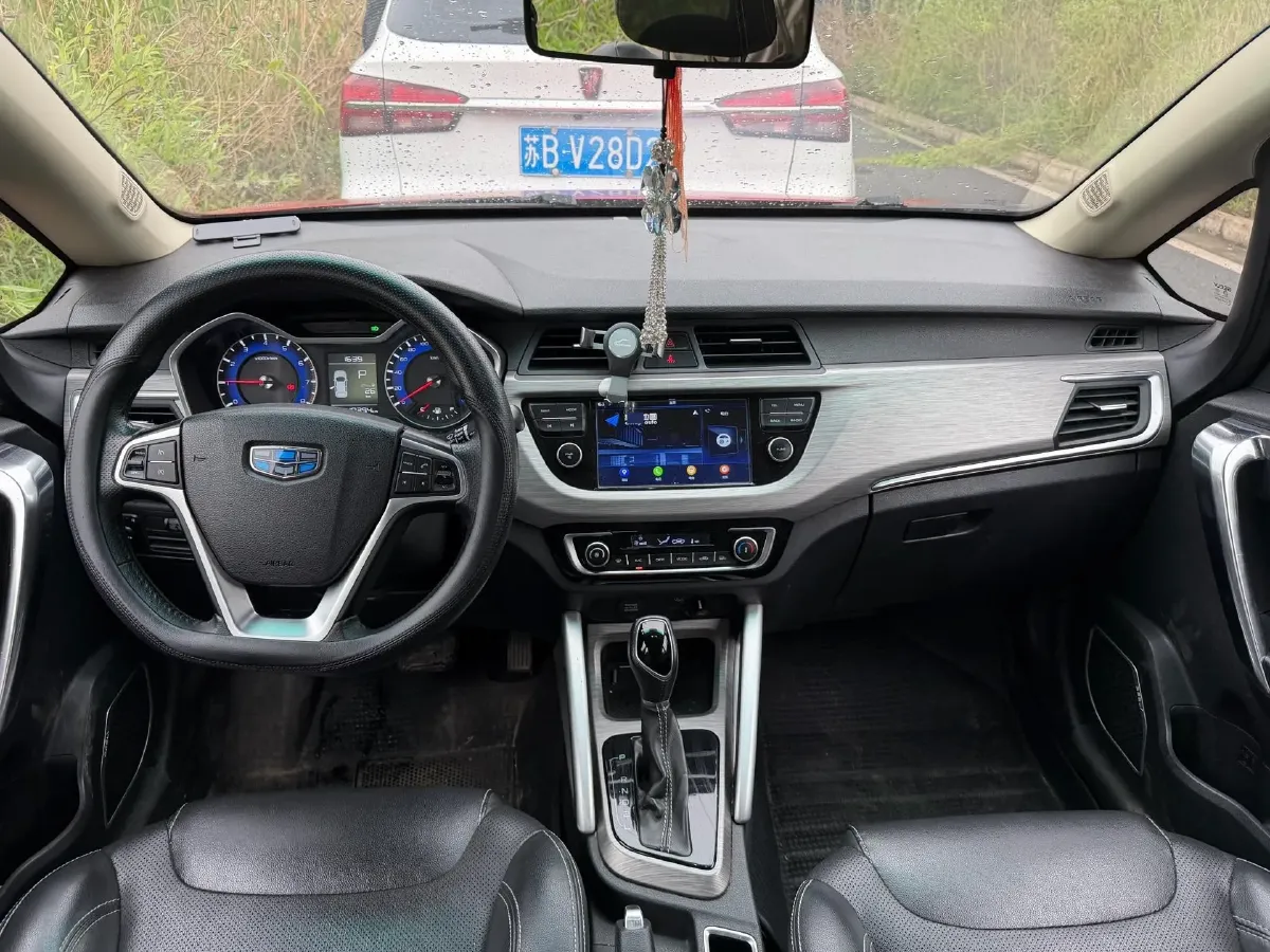 2018 Roewe RX5 1.5T 169HP L4 7DCT,autocango,china used car exporter,china ev exporter,chinese used car exporter,chinese used ev exporter