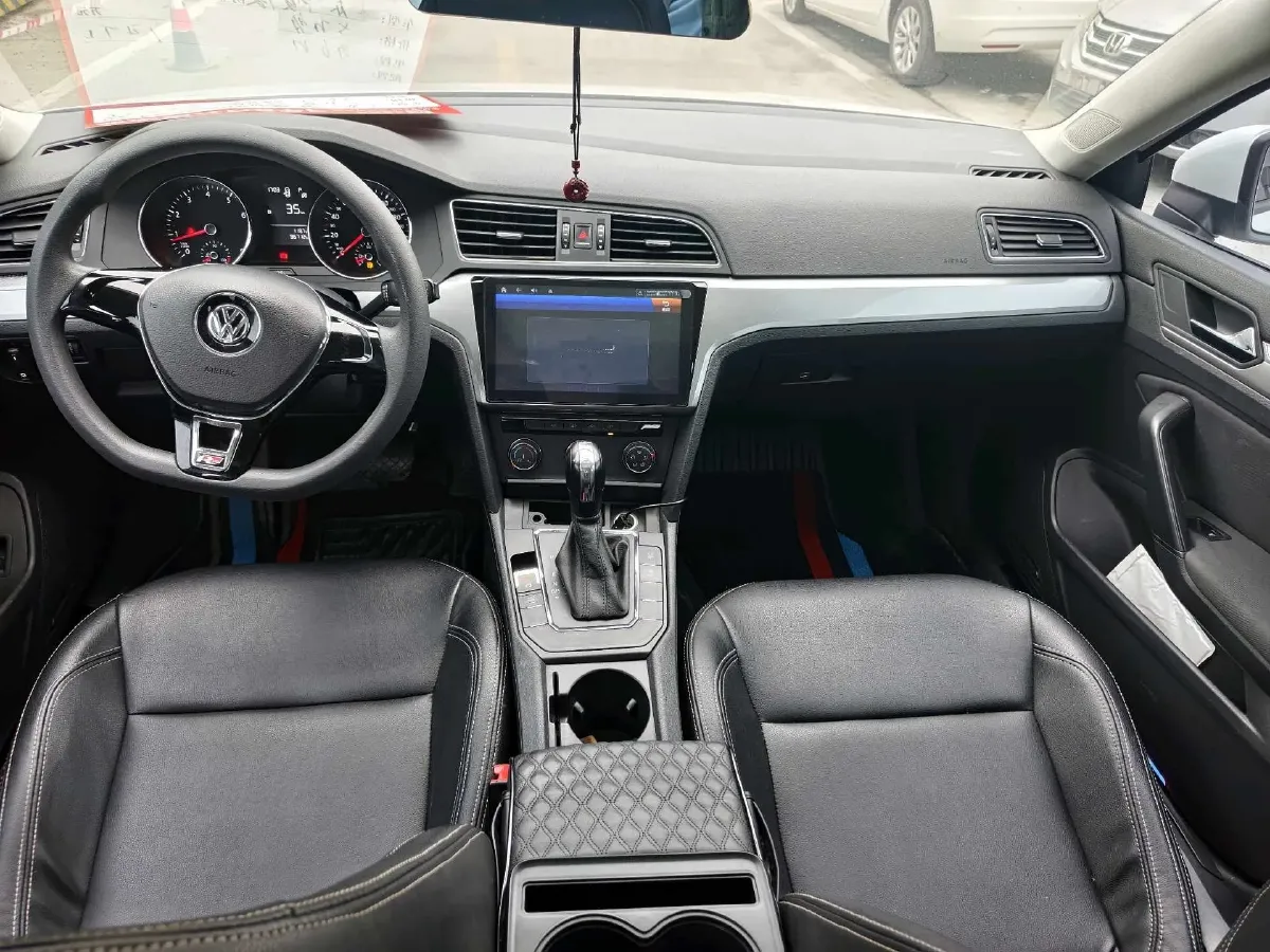 2017 Volkswagen Lamando 1.4T 131HP L4 7DCT,autocango,china used car exporter,china ev exporter,chinese used car exporter,chinese used ev exporter