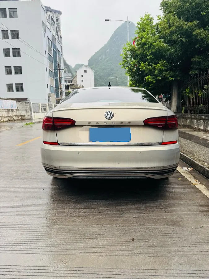 2020 Volkswagen Passat 2.0T 186HP L4 7DCT,autocango,china used car exporter,china ev exporter,chinese used car exporter,chinese used ev exporter