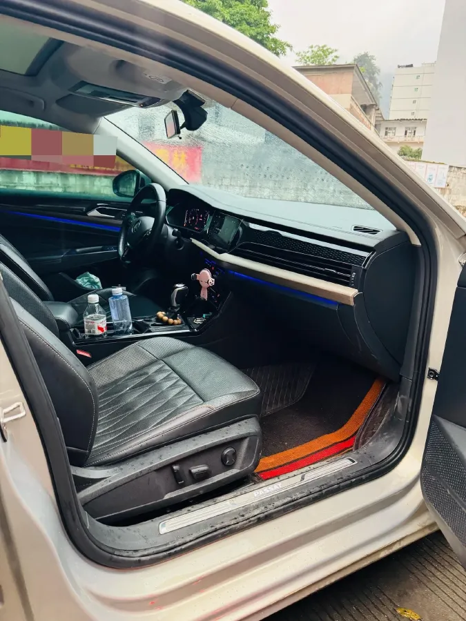 2020 Volkswagen Passat 2.0T 186HP L4 7DCT,autocango,china used car exporter,china ev exporter,chinese used car exporter,chinese used ev exporter