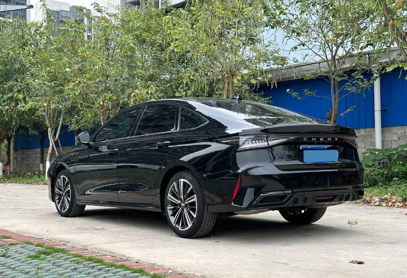 2022 Chery Arrizo 8 1.6T 197HP L4 7DCT,autocango,china used car exporter,china ev exporter,chinese used car exporter,chinese used ev exporter