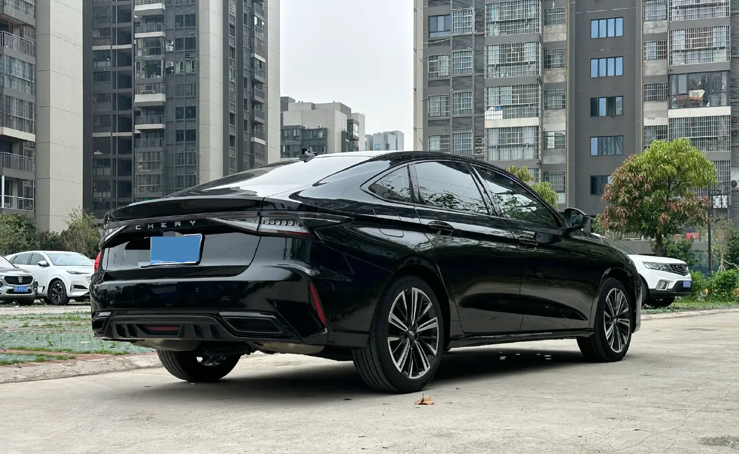 2022 Chery Arrizo 8 1.6T 197HP L4 7DCT,autocango,china used car exporter,china ev exporter,chinese used car exporter,chinese used ev exporter