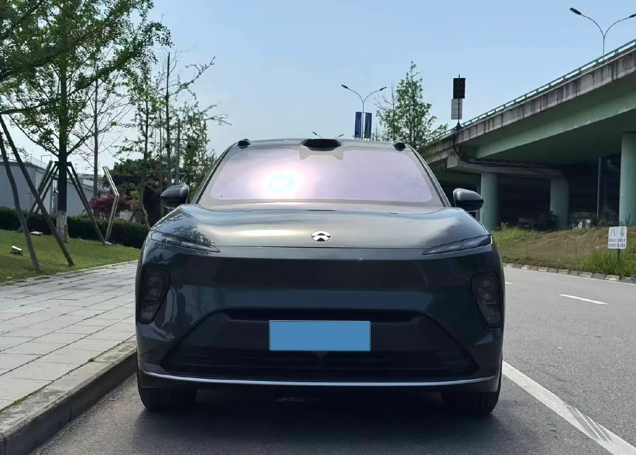 2024 Porsche Macan All-Electric BEV 100KWH,autocango,china used car exporter,china ev exporter,chinese used car exporter,chinese used ev exporter