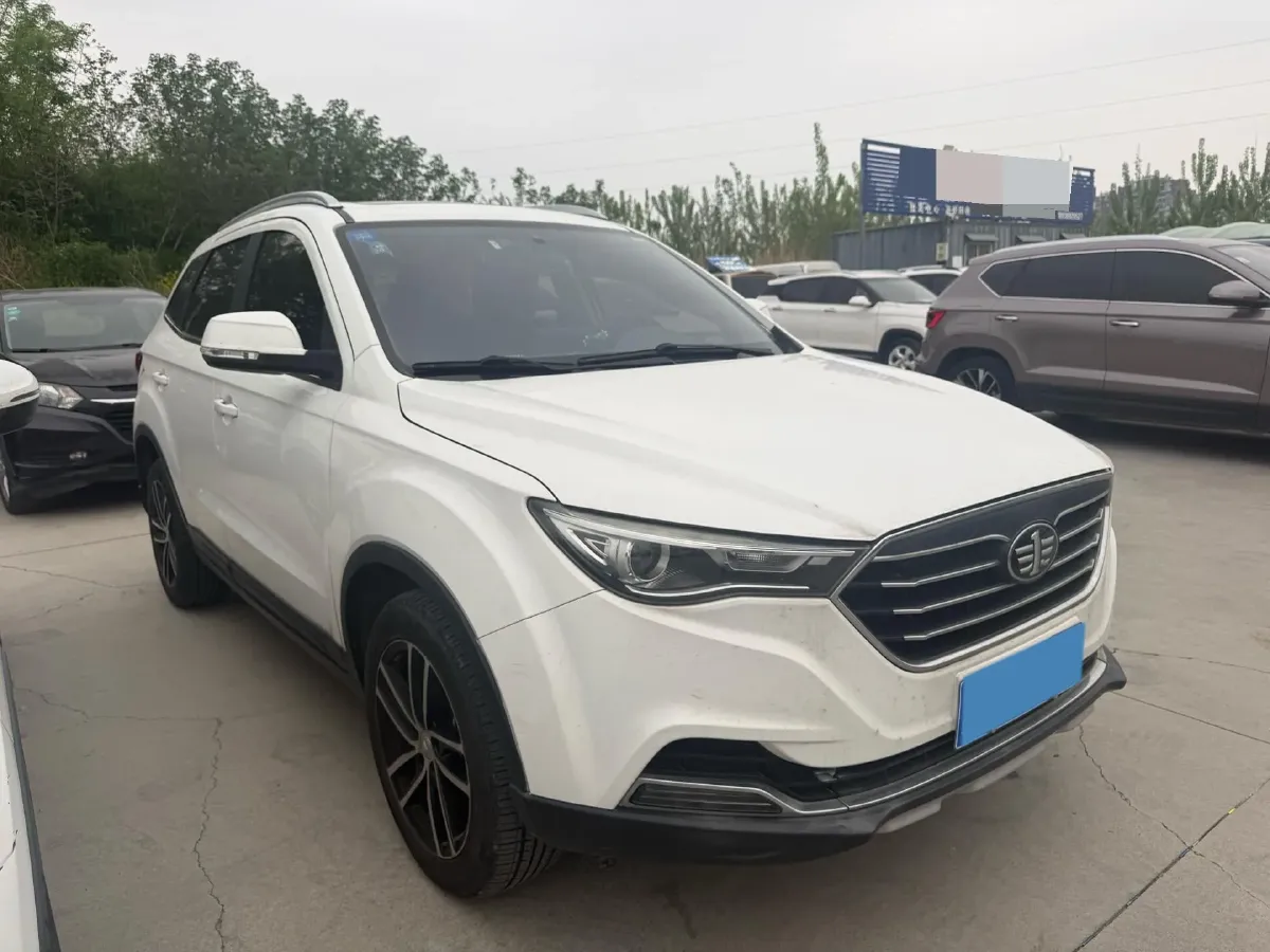 2018 Bestune X40 1.6L 114HP L4 6AT,autocango,china used car exporter,china ev exporter,chinese used car exporter,chinese used ev exporter