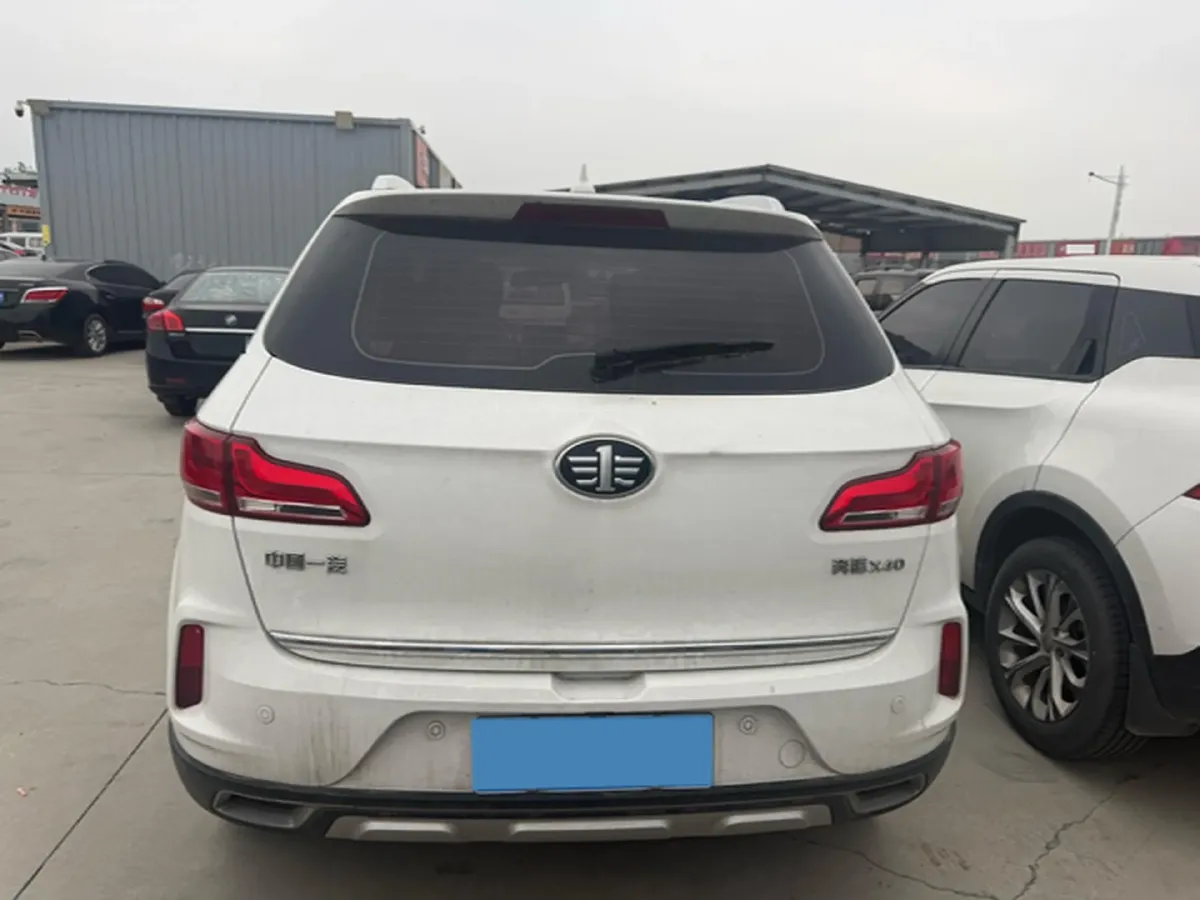 2018 Bestune X40 1.6L 114HP L4 6AT,autocango,china used car exporter,china ev exporter,chinese used car exporter,chinese used ev exporter