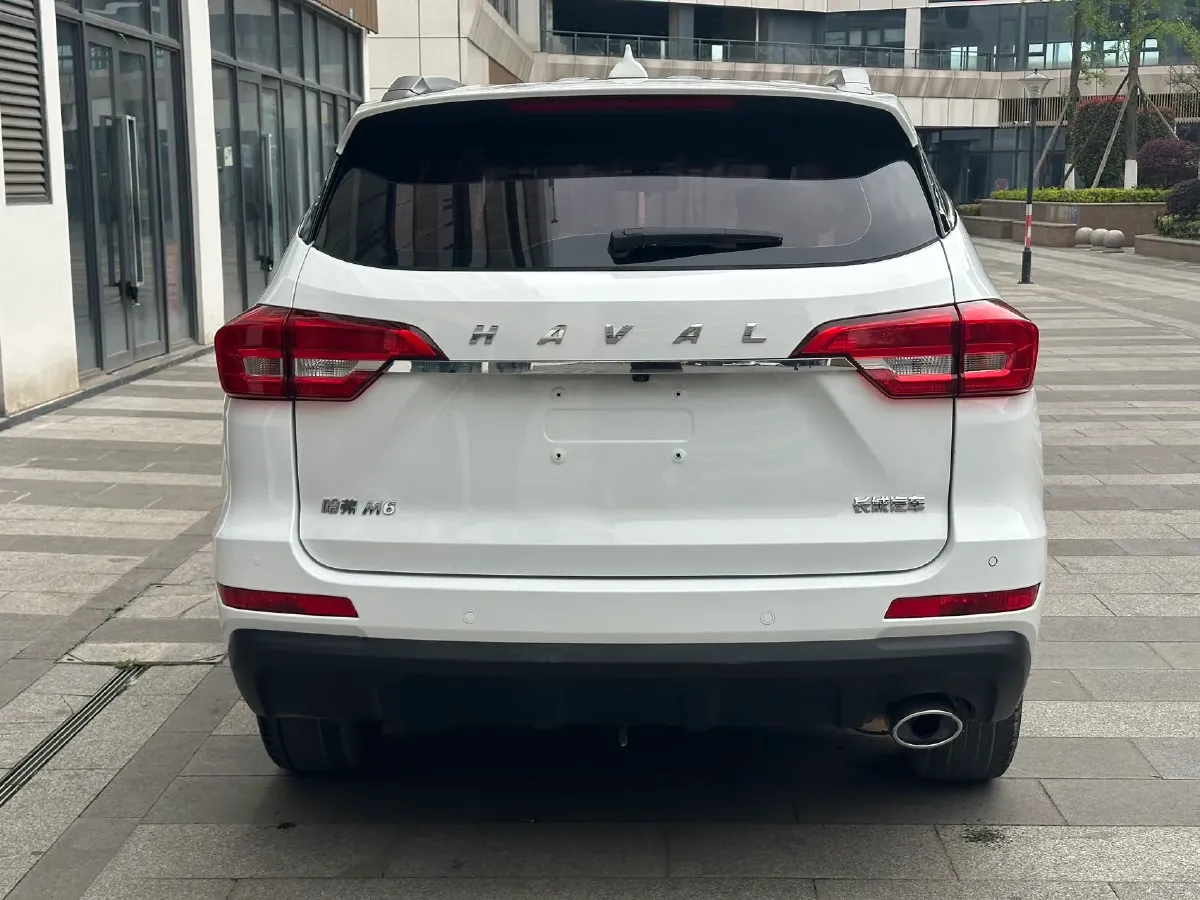 2019 Haval M6 1.5T 150HP L4 7DCT,autocango,china used car exporter,china ev exporter,chinese used car exporter,chinese used ev exporter