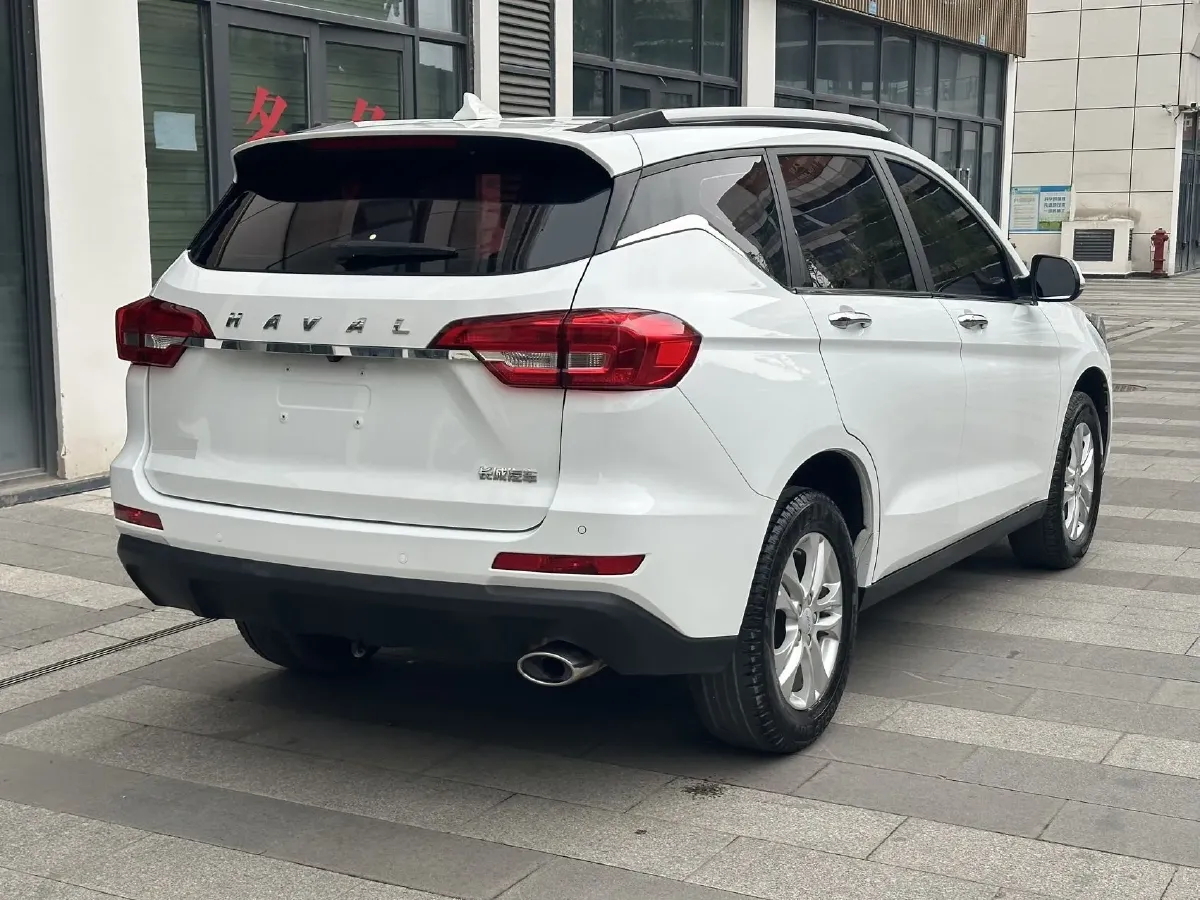 2019 Haval M6 1.5T 150HP L4 7DCT,autocango,china used car exporter,china ev exporter,chinese used car exporter,chinese used ev exporter