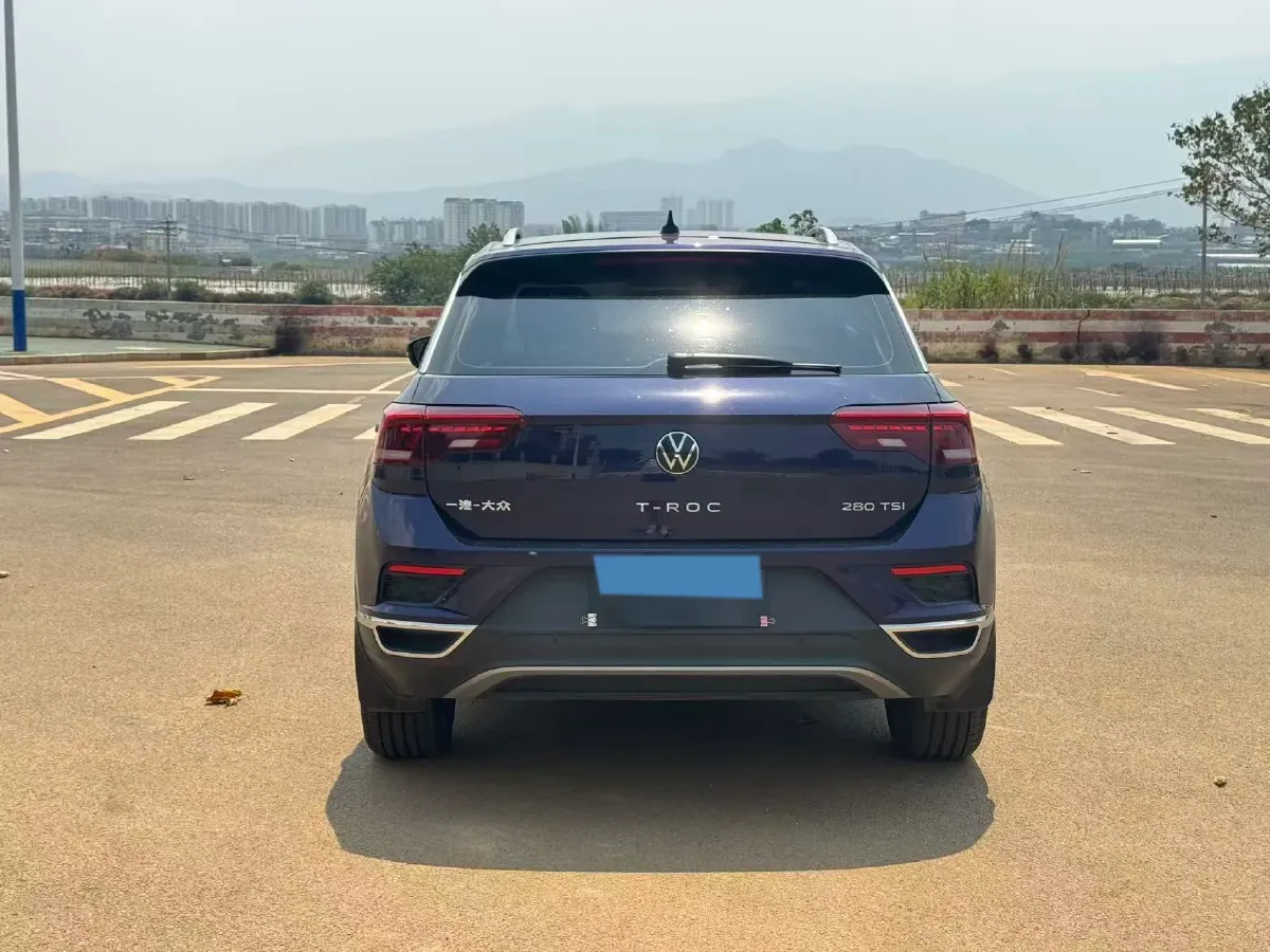 2021 Volkswagen T-Roc 1.4T 150HP L4 7DCT,autocango,china used car exporter,china ev exporter,chinese used car exporter,chinese used ev exporter