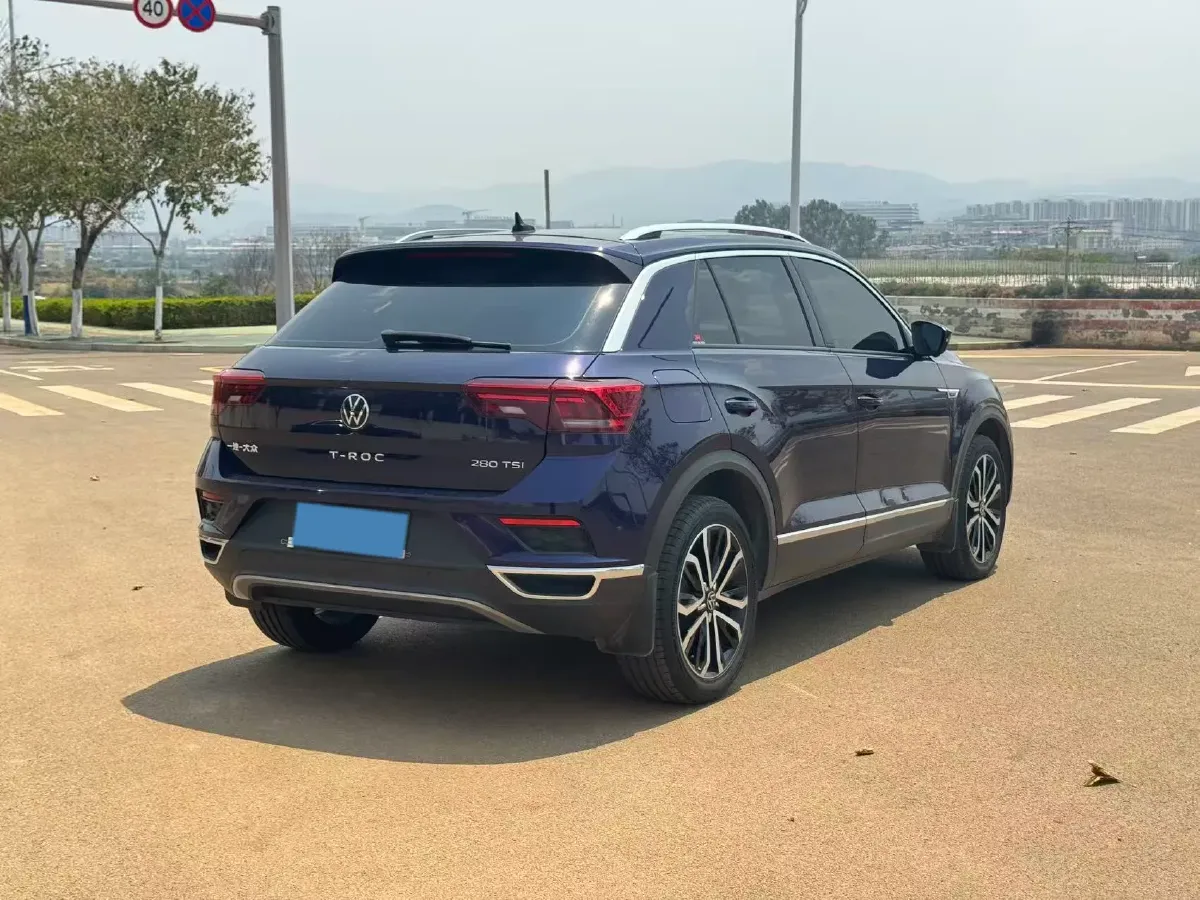2021 Volkswagen T-Roc 1.4T 150HP L4 7DCT,autocango,china used car exporter,china ev exporter,chinese used car exporter,chinese used ev exporter