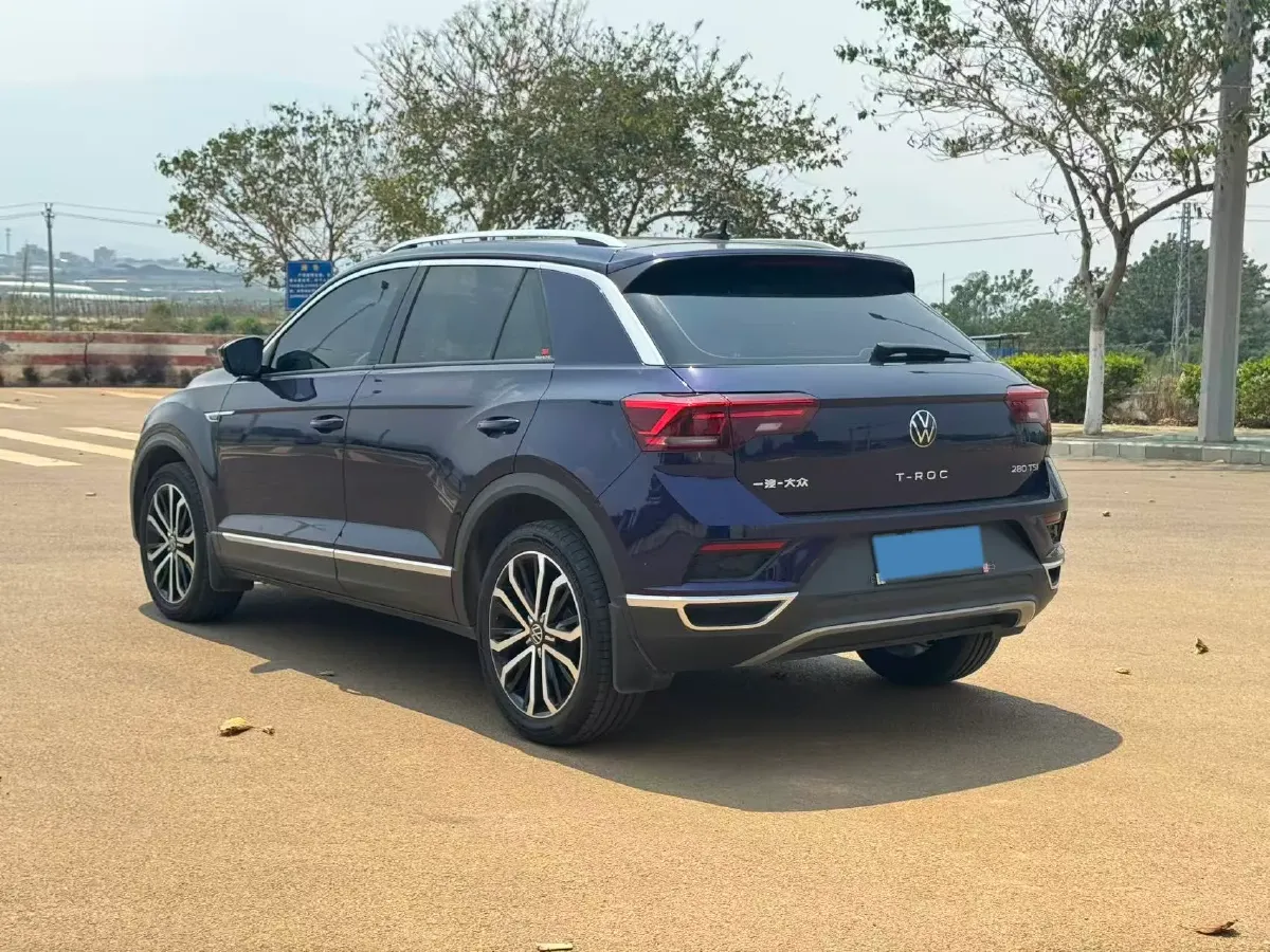 2021 Volkswagen T-Roc 1.4T 150HP L4 7DCT,autocango,china used car exporter,china ev exporter,chinese used car exporter,chinese used ev exporter