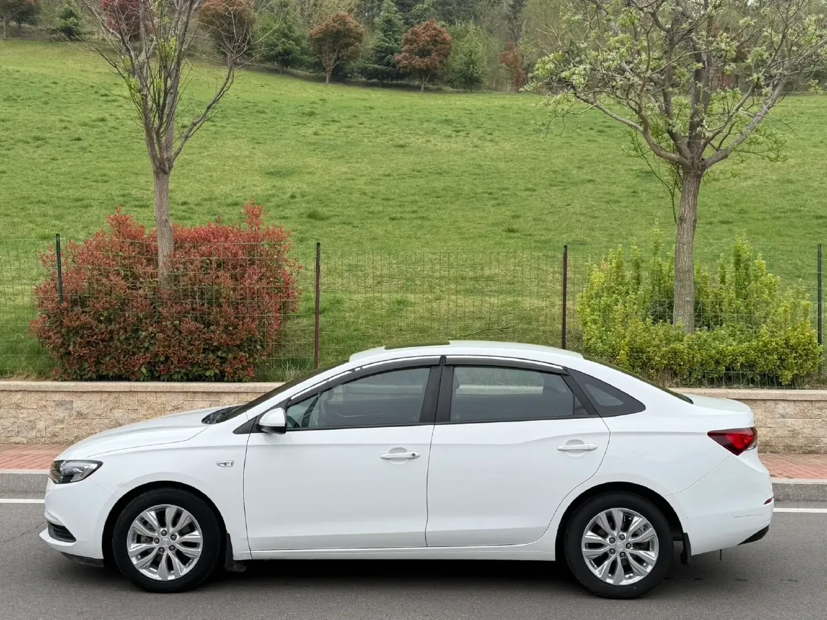 2020 Buick Encore 1.0T 125HP L3 6AT,autocango,china used car exporter,china ev exporter,chinese used car exporter,chinese used ev exporter