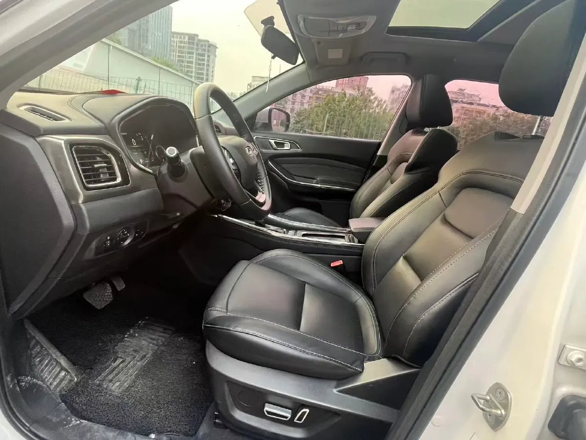 2018 Chery Tiggo 8 1.5T 147HP L4 6DCT,autocango,china used car exporter,china ev exporter,chinese used car exporter,chinese used ev exporter